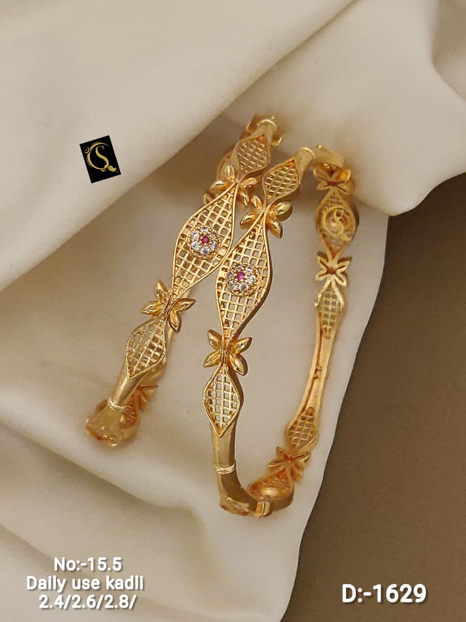 Women Designer Bangles